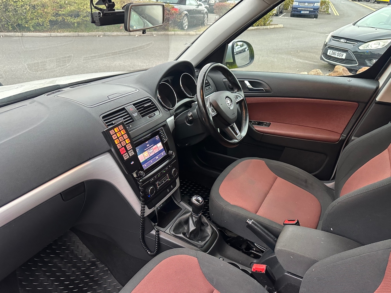 Used Skoda Yeti 2015 for sale - 77021395: Photo 28