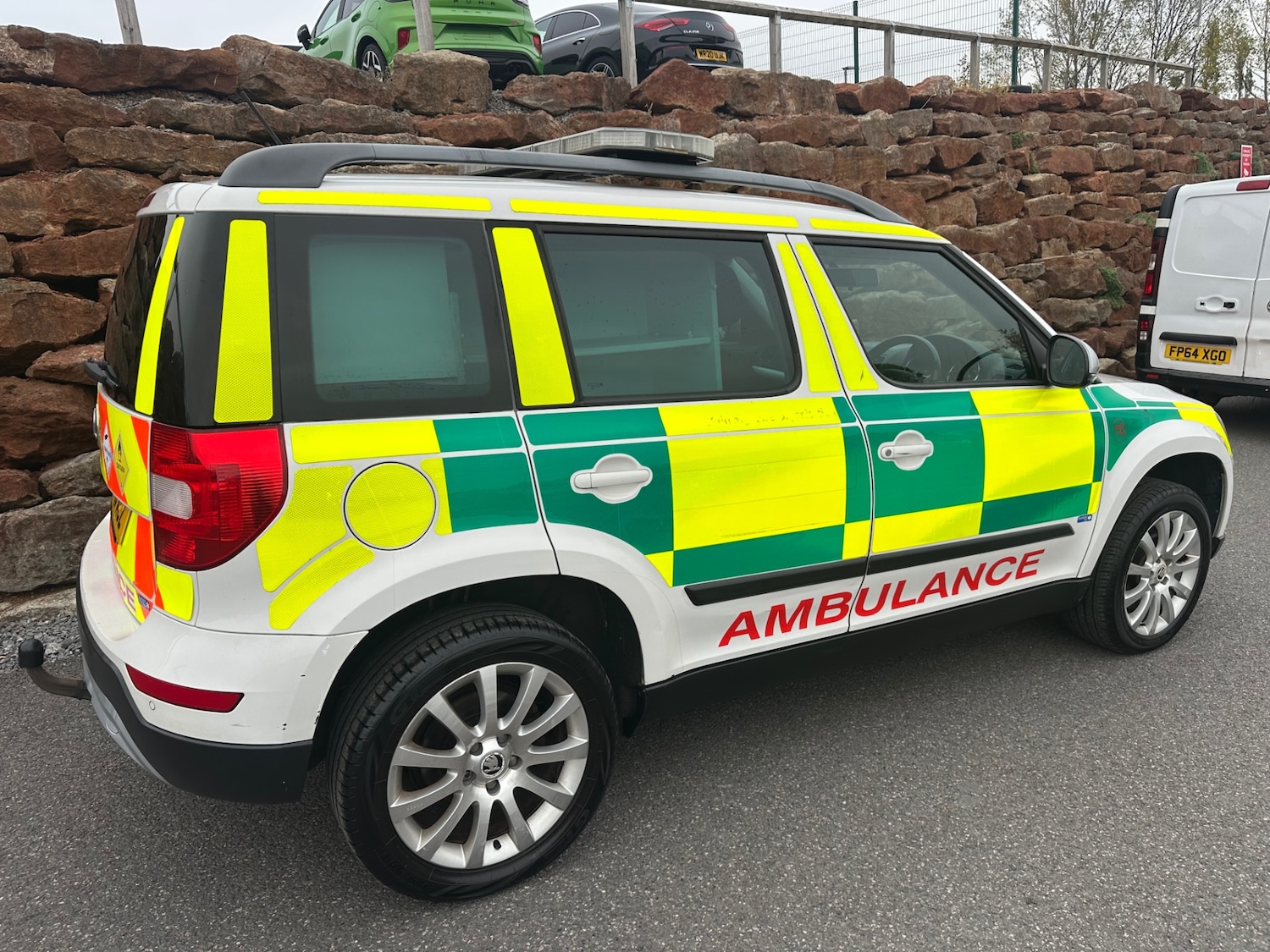 Used Skoda Yeti 2015 for sale - 77021395: Photo 32