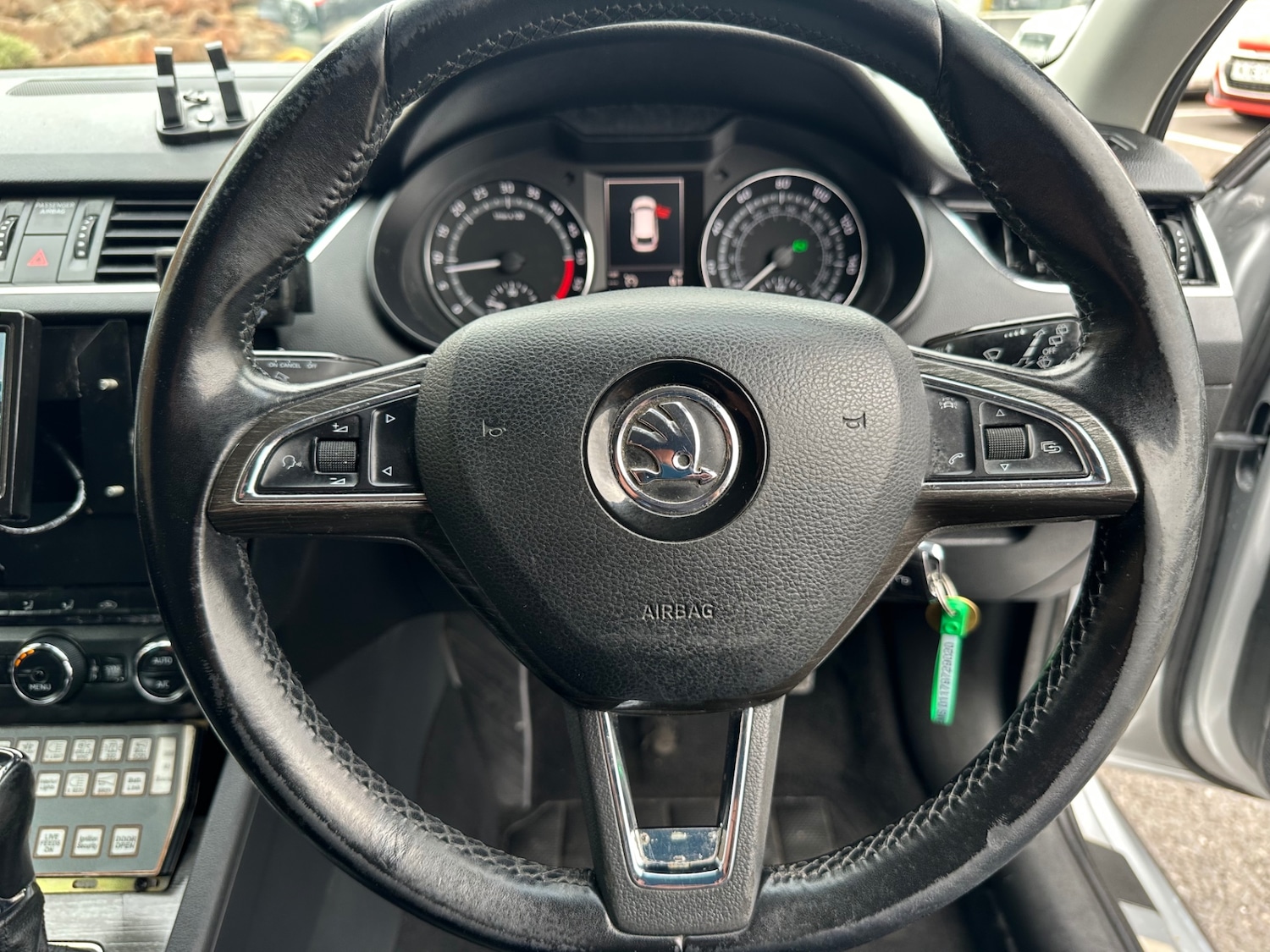 Used Skoda Octavia 2015 for sale - 77021730: Photo 15