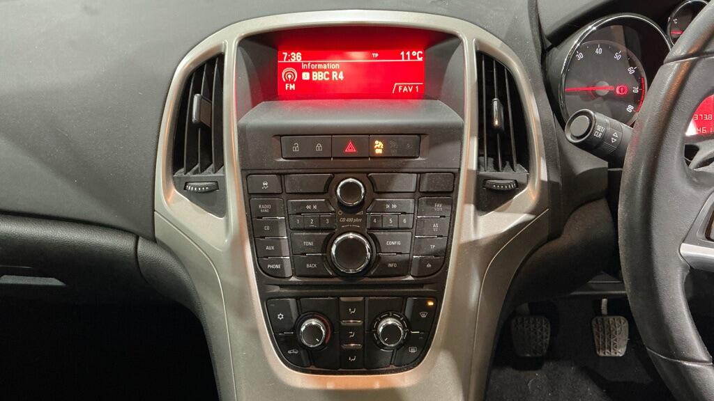 Used Vauxhall Astra for sale - 77723940: Photo 11