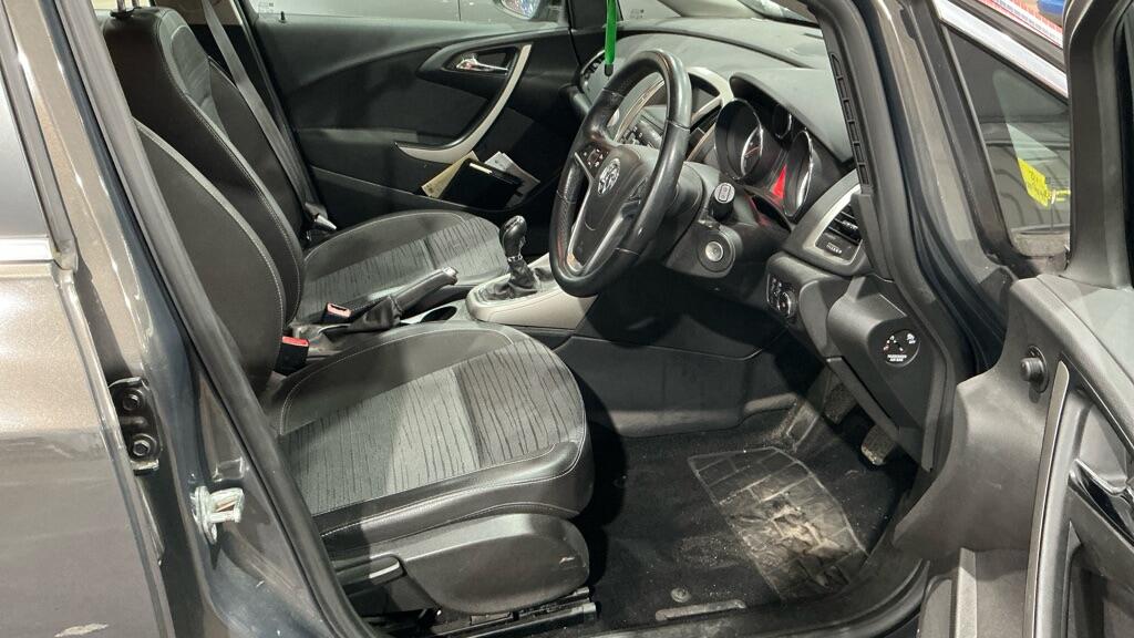 Used Vauxhall Astra for sale - 77723940: Photo 9