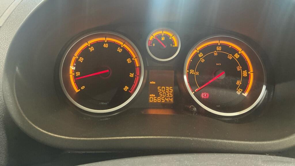 Used Vauxhall Corsa 2011 for sale - 78048057: Photo 10