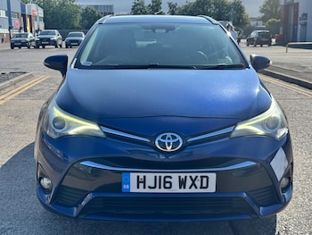 Used Toyota Avensis 2016 for sale - 79279273: Photo