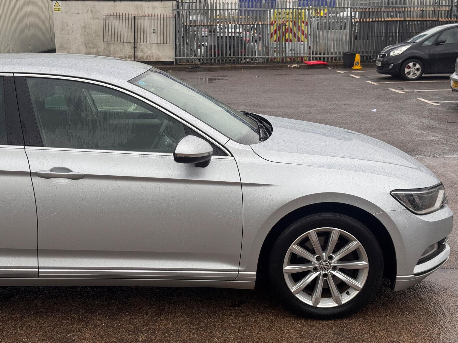 Used Volkswagen Passat 2017 for sale - 77512269: Photo 14