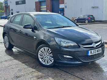 Used Vauxhall Astra 2013 for sale - 78404355: Photo