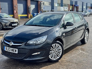 Used Vauxhall Astra 2013 for sale - 78404355: Photo