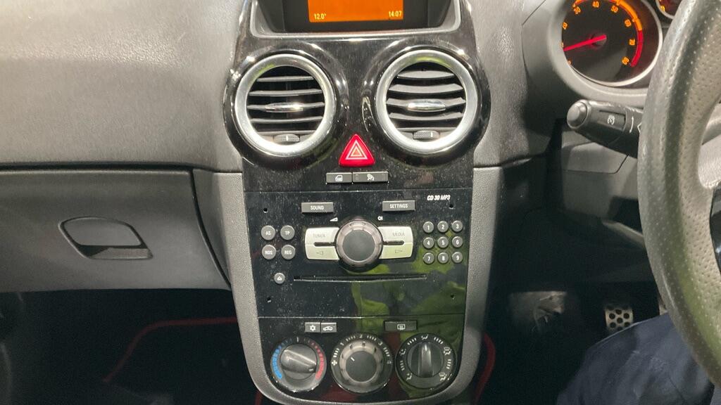 Used Vauxhall Corsa 2013 for sale - 77723102: Photo 11