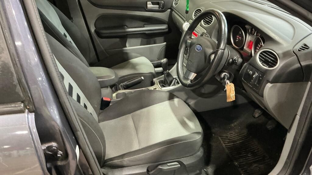 Used Ford Focus 2009 for sale - 77940309: Photo 7