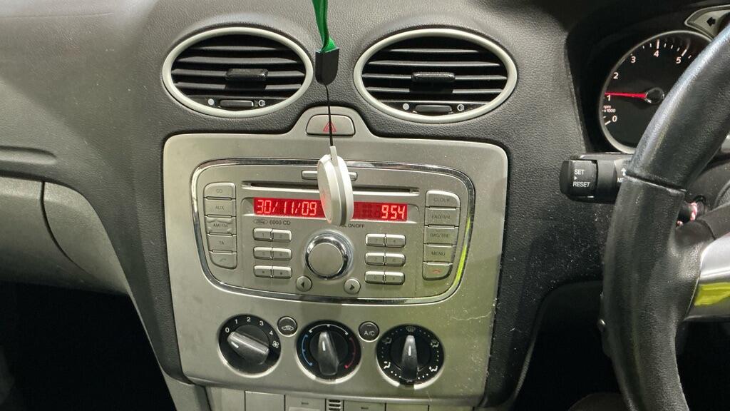 Used Ford Focus 2009 for sale - 77940309: Photo 9