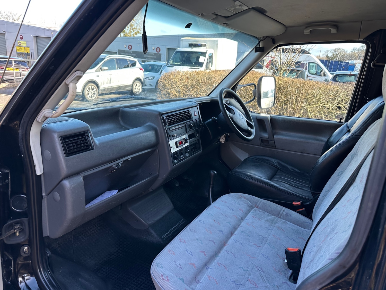 Used Volkswagen Transporter 2002 for sale - 77065619: Photo 19