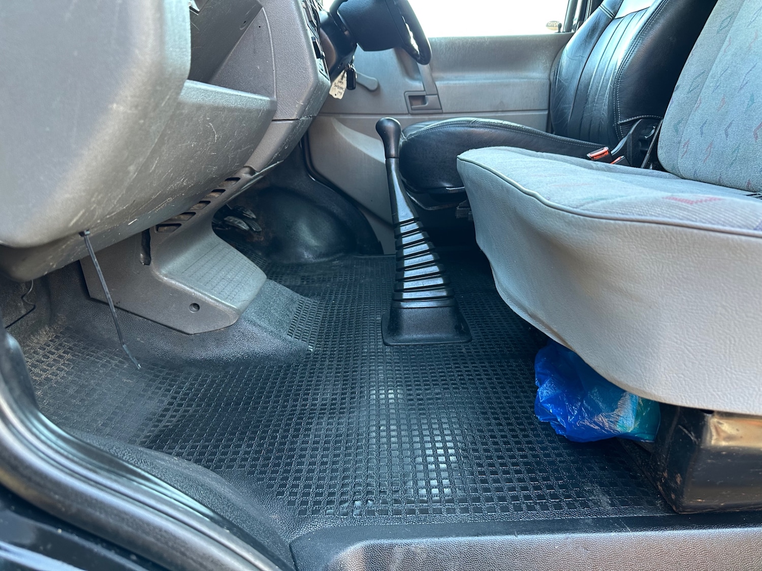 Used Volkswagen Transporter 2002 for sale - 77065619: Photo 20