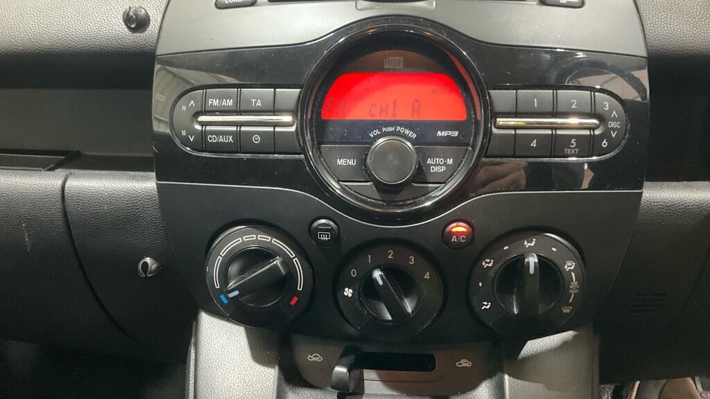 Used Mazda Mazda2 for sale - 78115720: Photo 10