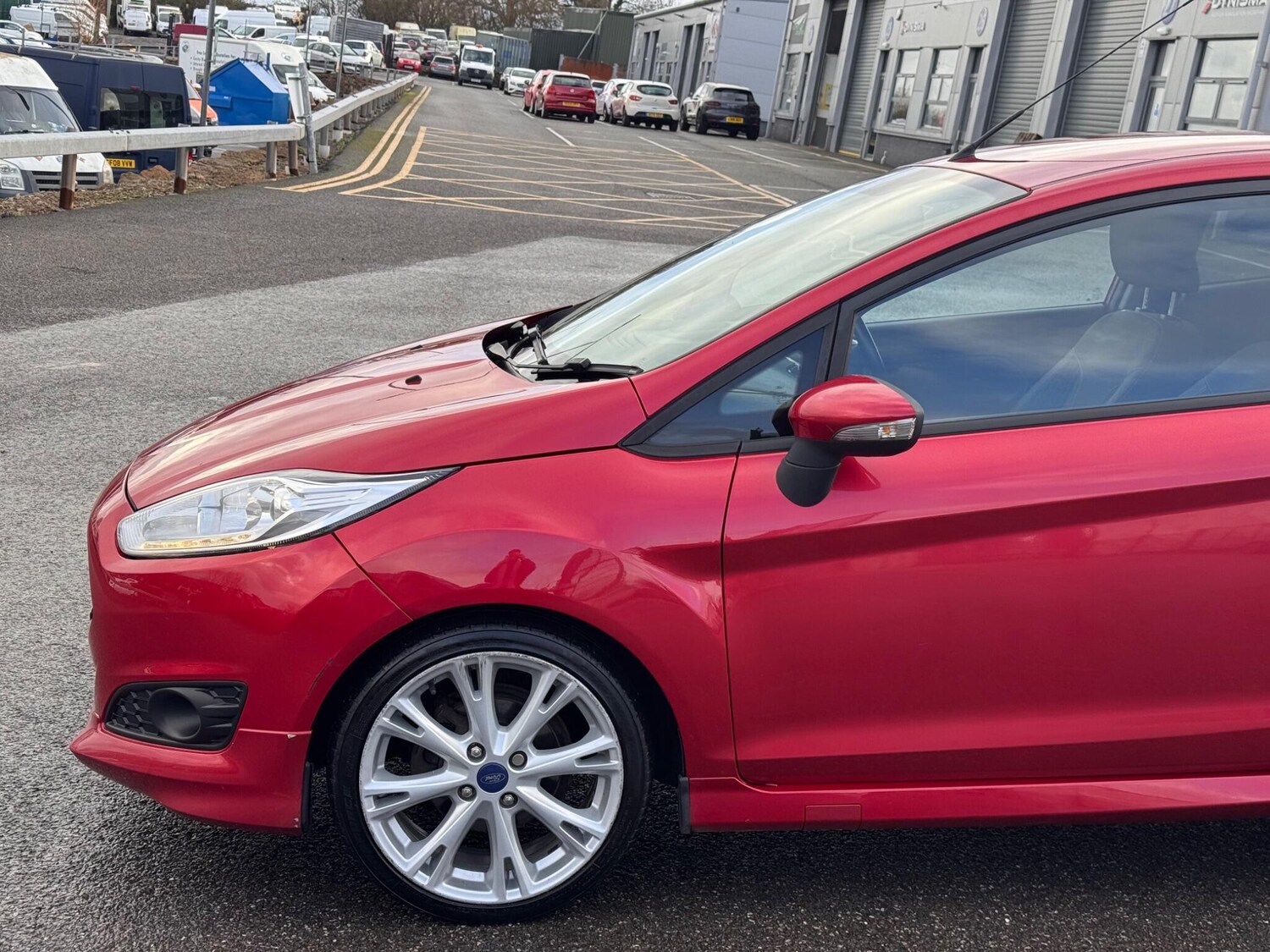Used Ford Fiesta 2016 for sale - 77512279: Photo 37