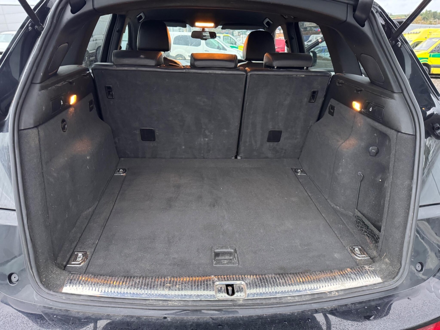 Used Audi Q5 2013 for sale - 77512291: Photo 44