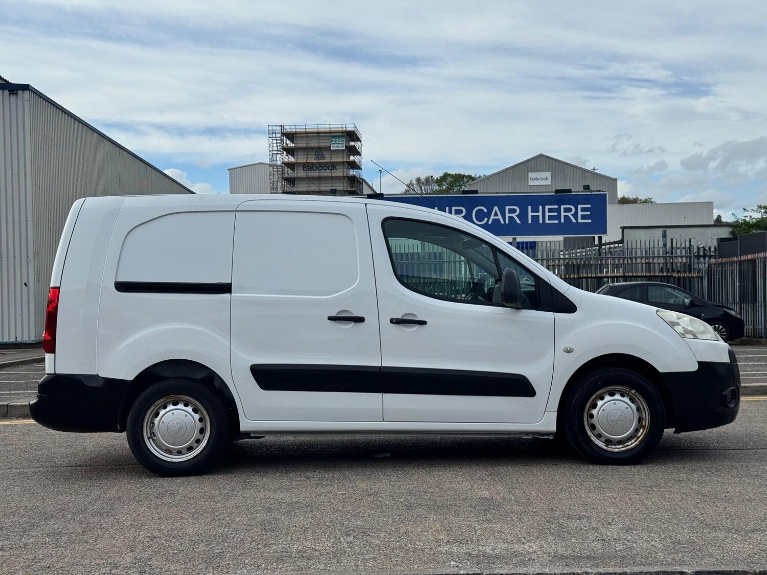 Used Peugeot Partner 2011 for sale - 78204060: Photo 18