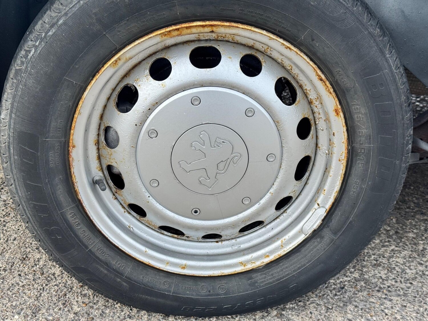 Used Peugeot Partner 2011 for sale - 78204060: Photo 24