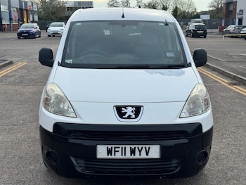 Used Peugeot Partner 2011 for sale - 78204060: Photo
