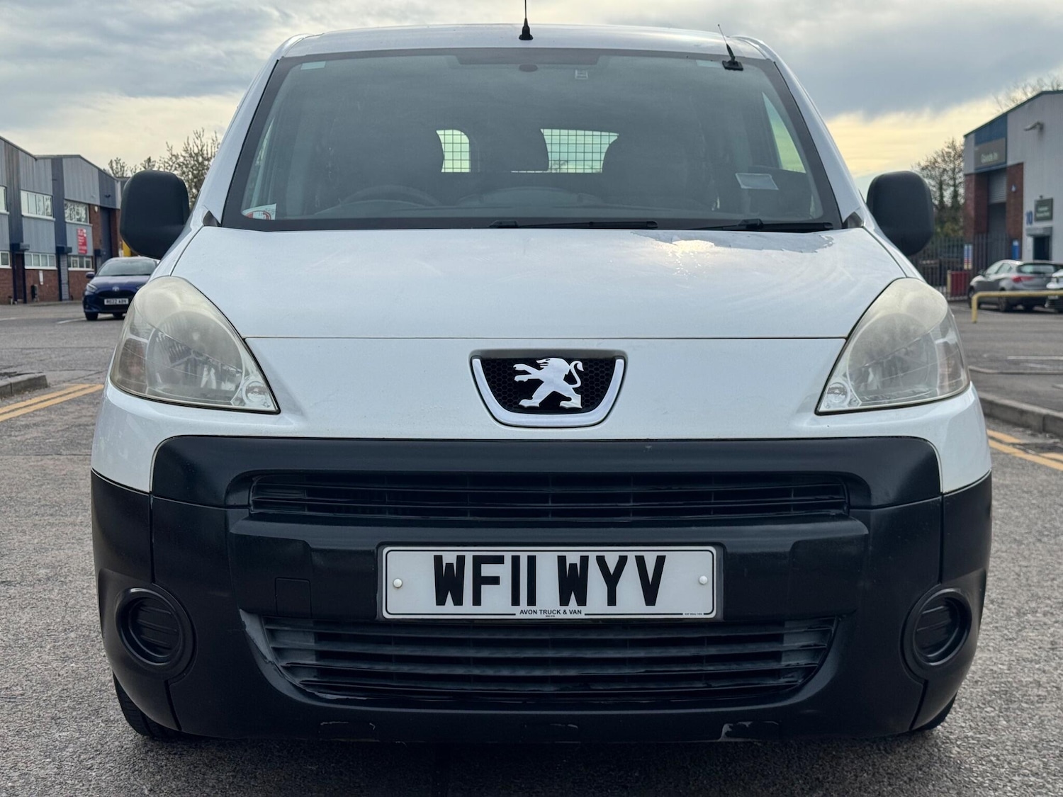 Used Peugeot Partner 2011 for sale - 78204060: Photo 6