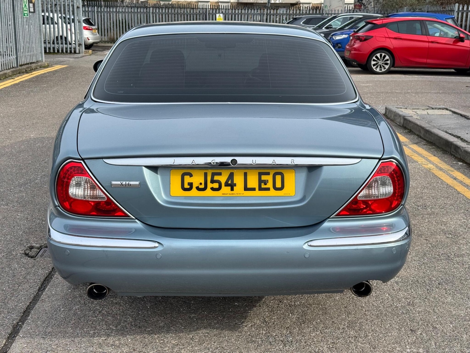 Used Jaguar XJ 2004 for sale - 77799299: Photo 13