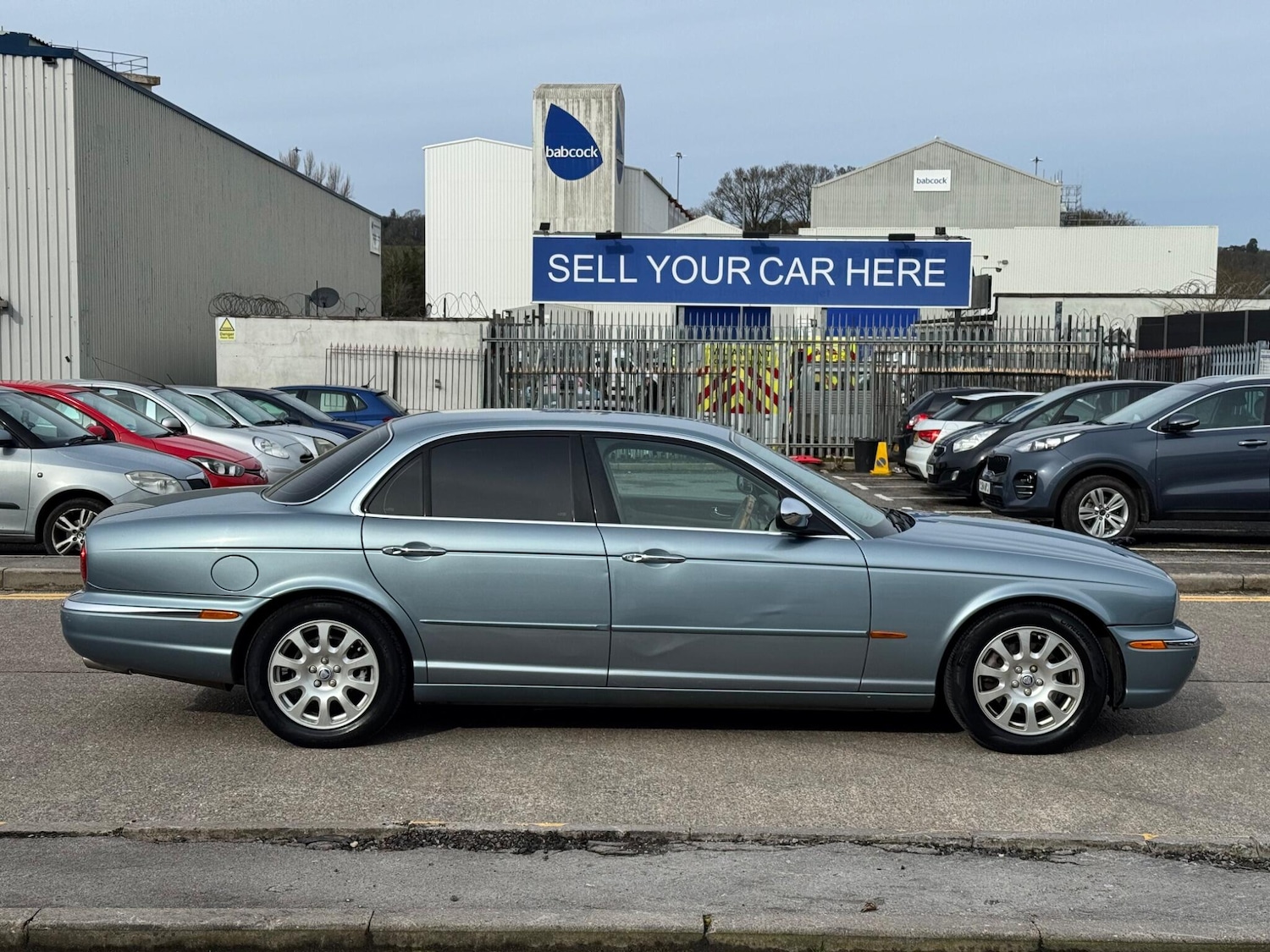 Used Jaguar XJ 2004 for sale - 77799299: Photo 16