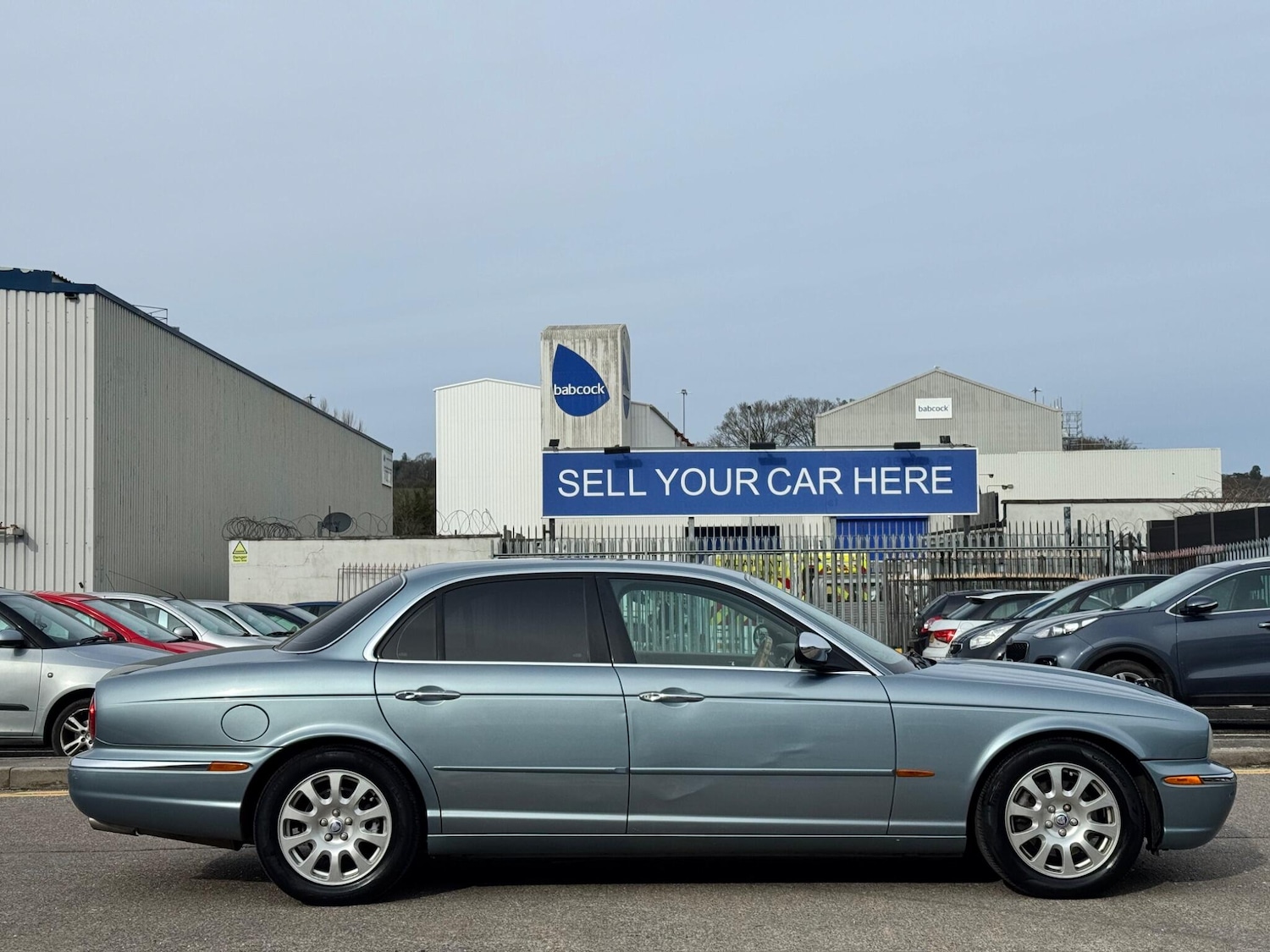 Used Jaguar XJ 2004 for sale - 77799299: Photo 17