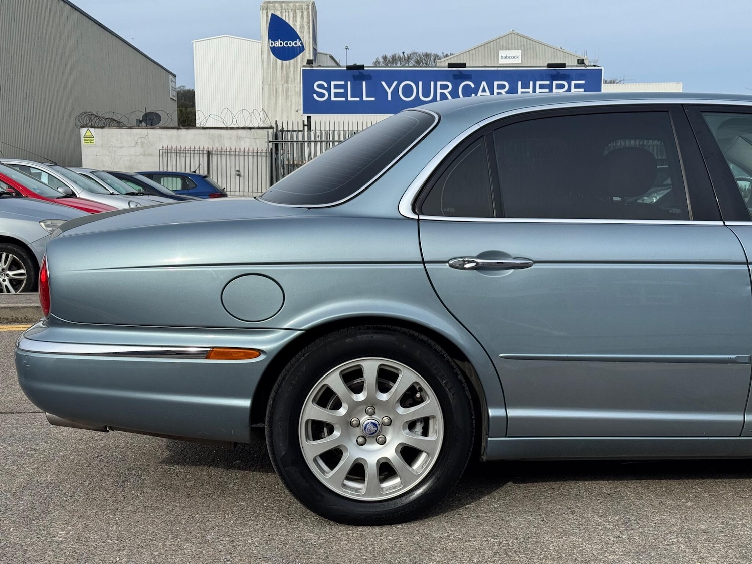 Used Jaguar XJ 2004 for sale - 77799299: Photo 40