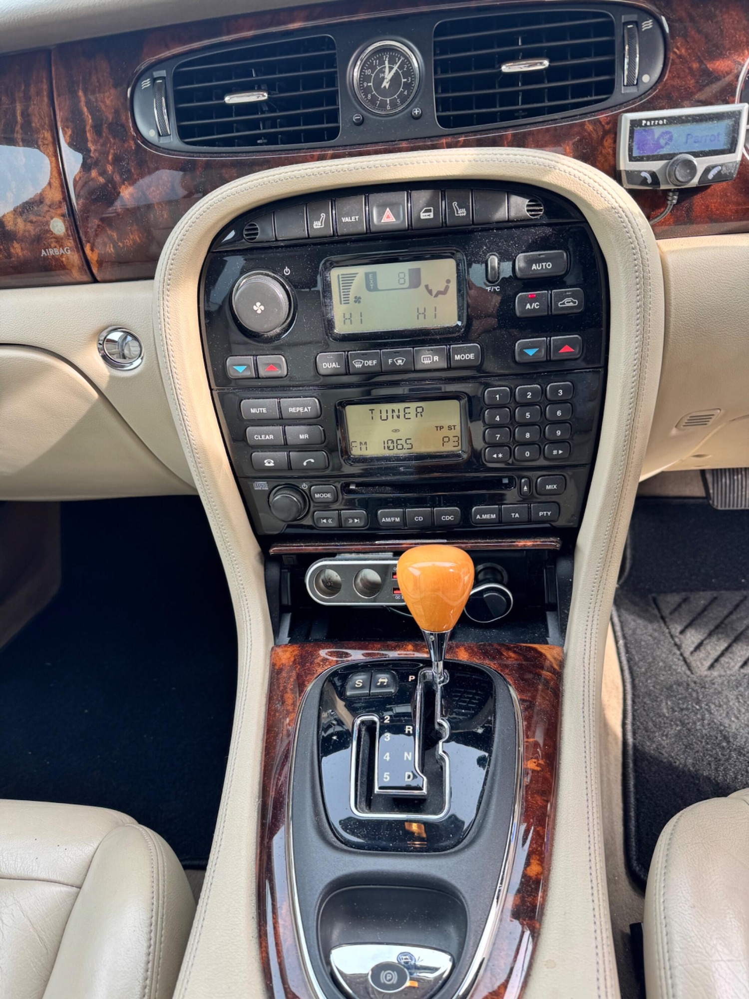 Used Jaguar XJ 2004 for sale - 77799299: Photo 46