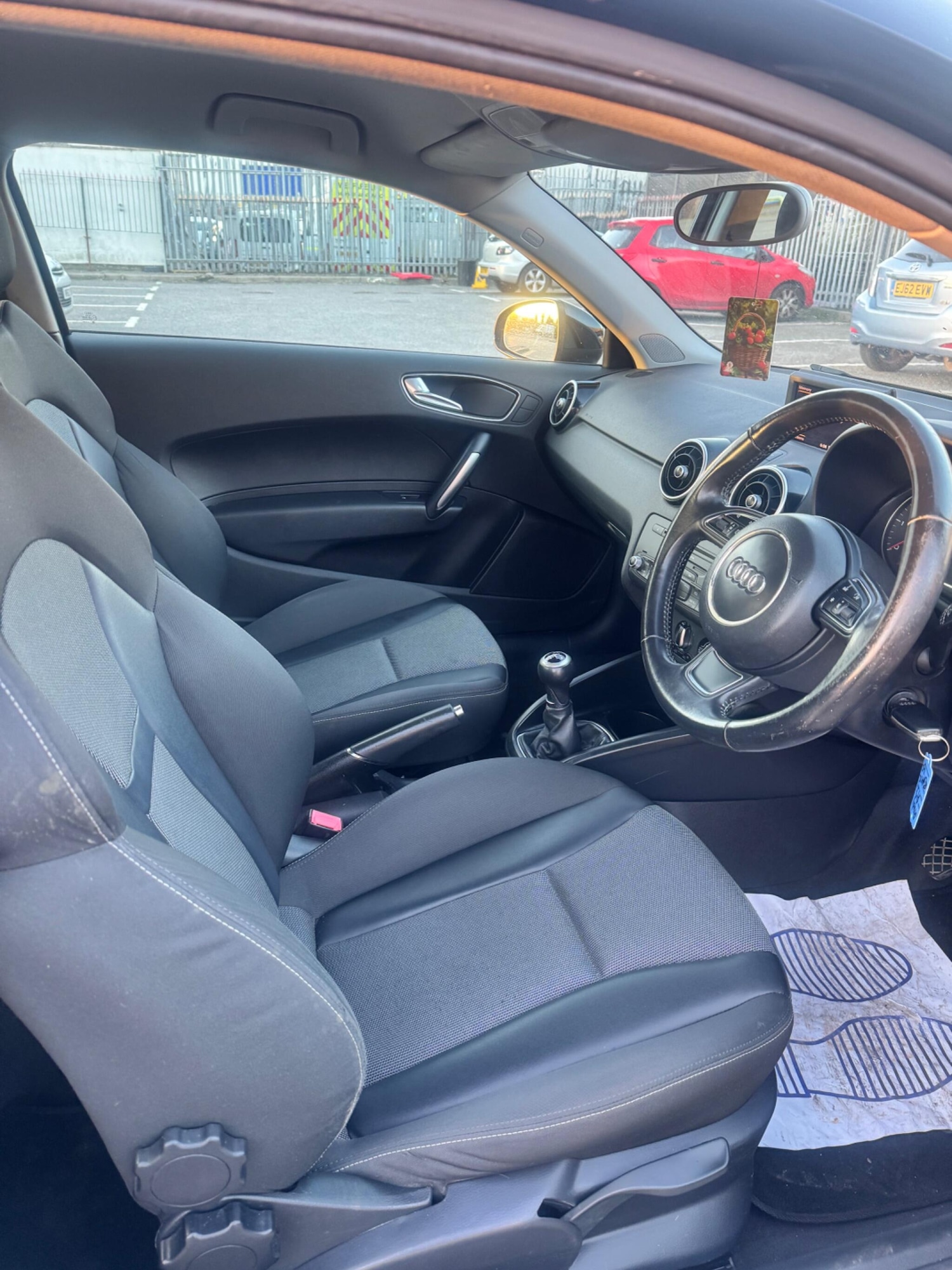 Used Audi A1 2011 for sale - 77512262: Photo 26