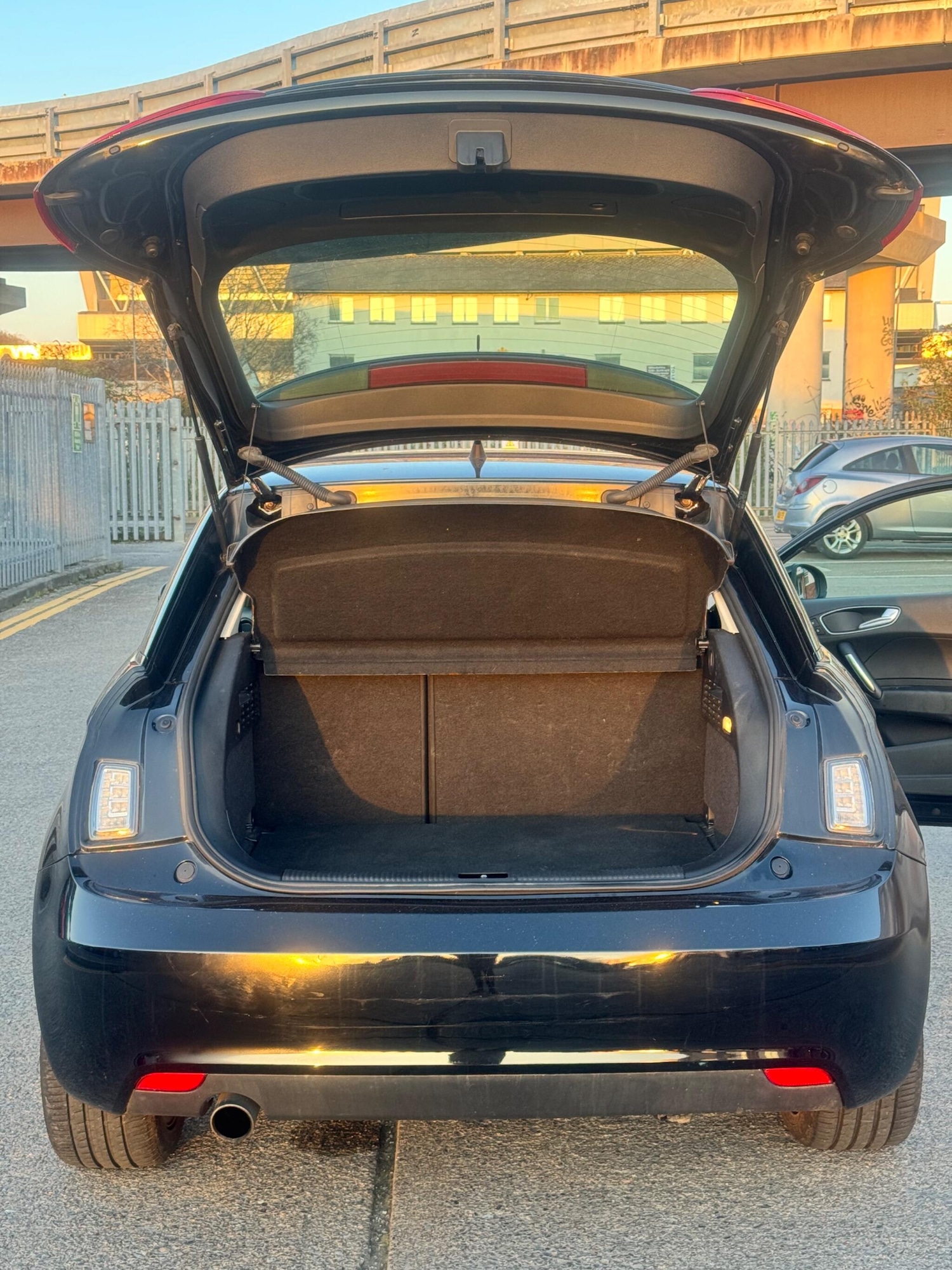 Used Audi A1 2011 for sale - 77512262: Photo 38