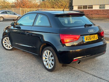 Used Audi A1 2011 for sale - 77512262: Photo