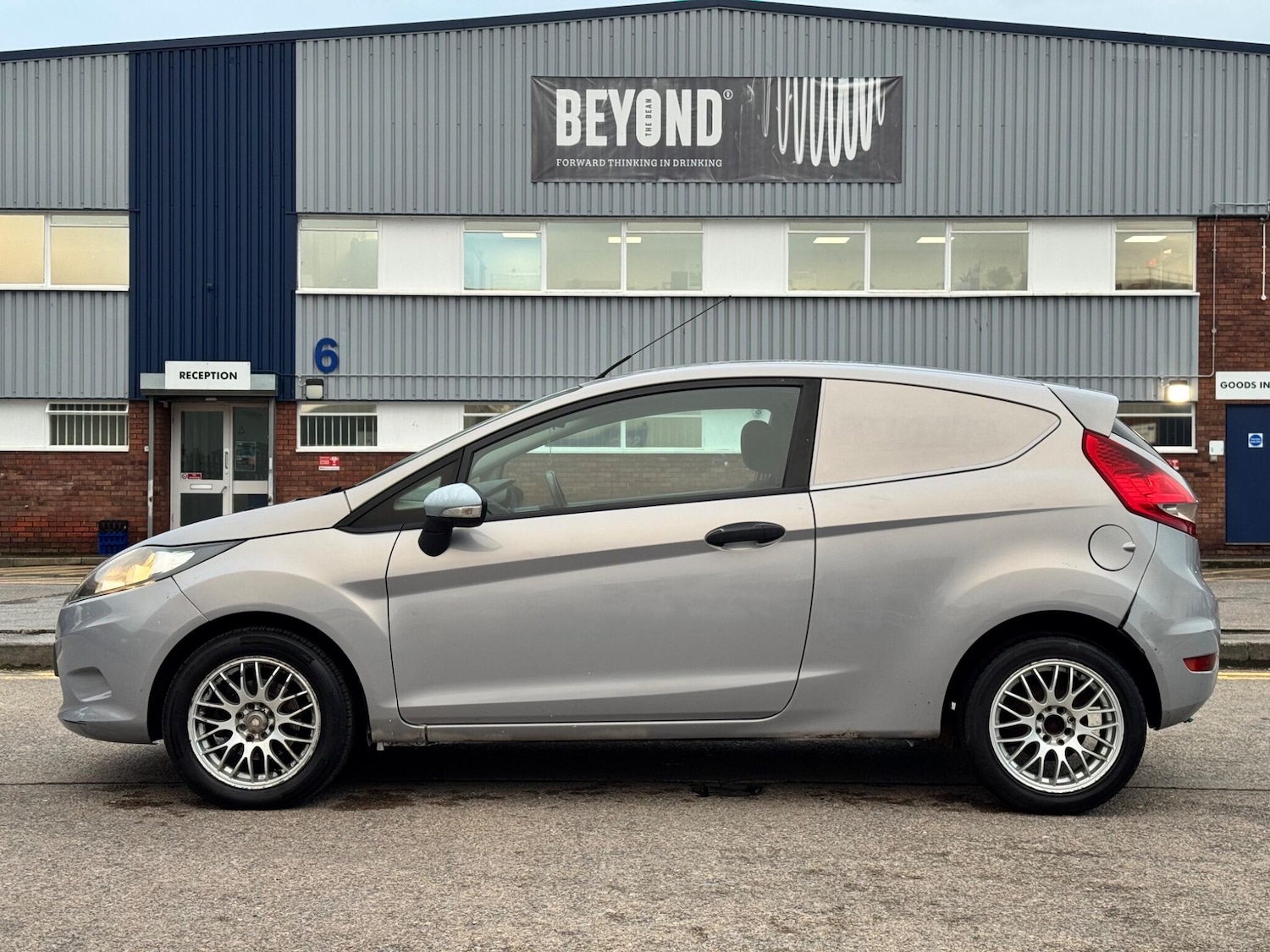 Used Ford Fiesta 2012 for sale - 77625016: Photo 10