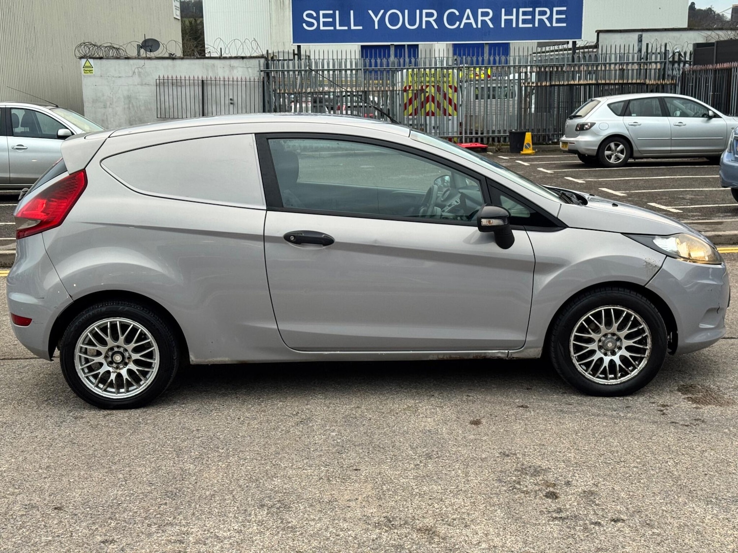 Used Ford Fiesta 2012 for sale - 77625016: Photo 16