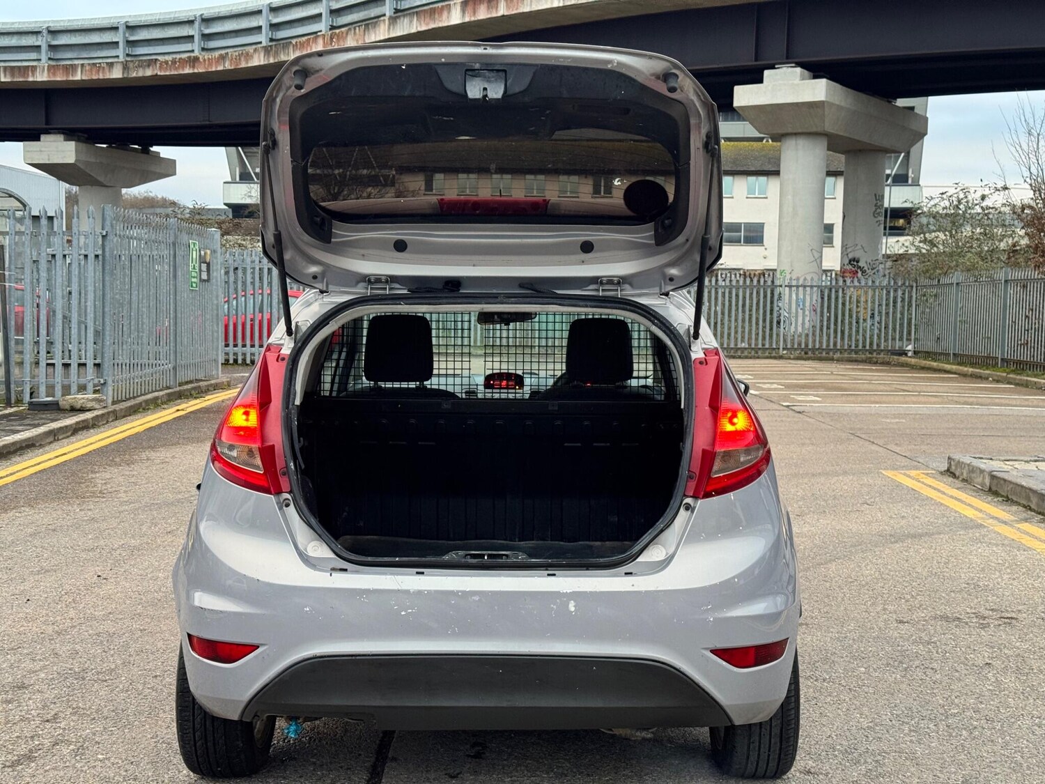 Used Ford Fiesta 2012 for sale - 77625016: Photo 33