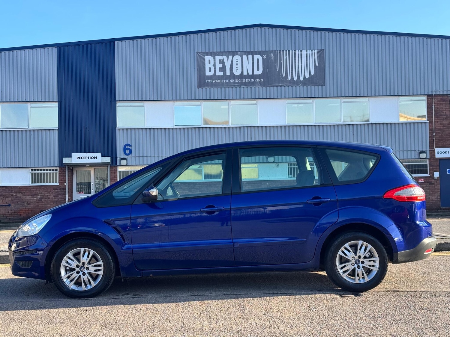Used Ford S-Max 2013 for sale - 77925529: Photo 12