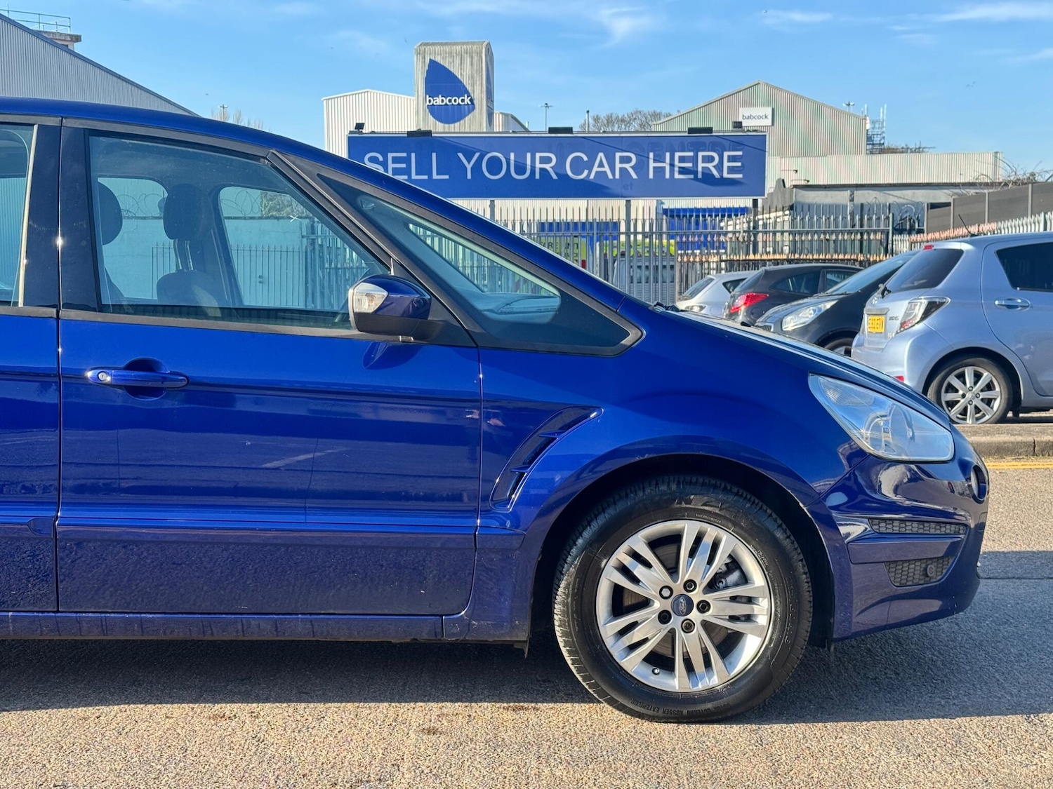 Used Ford S-Max 2013 for sale - 77925529: Photo 17