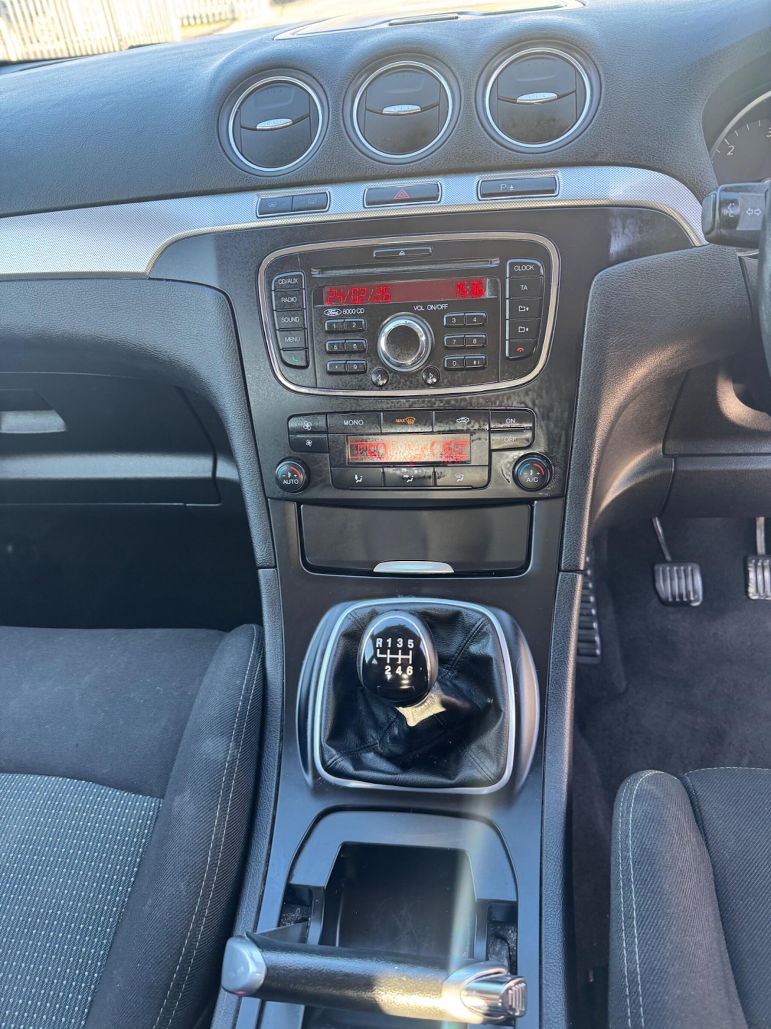 Used Ford S-Max 2013 for sale - 77925529: Photo 22