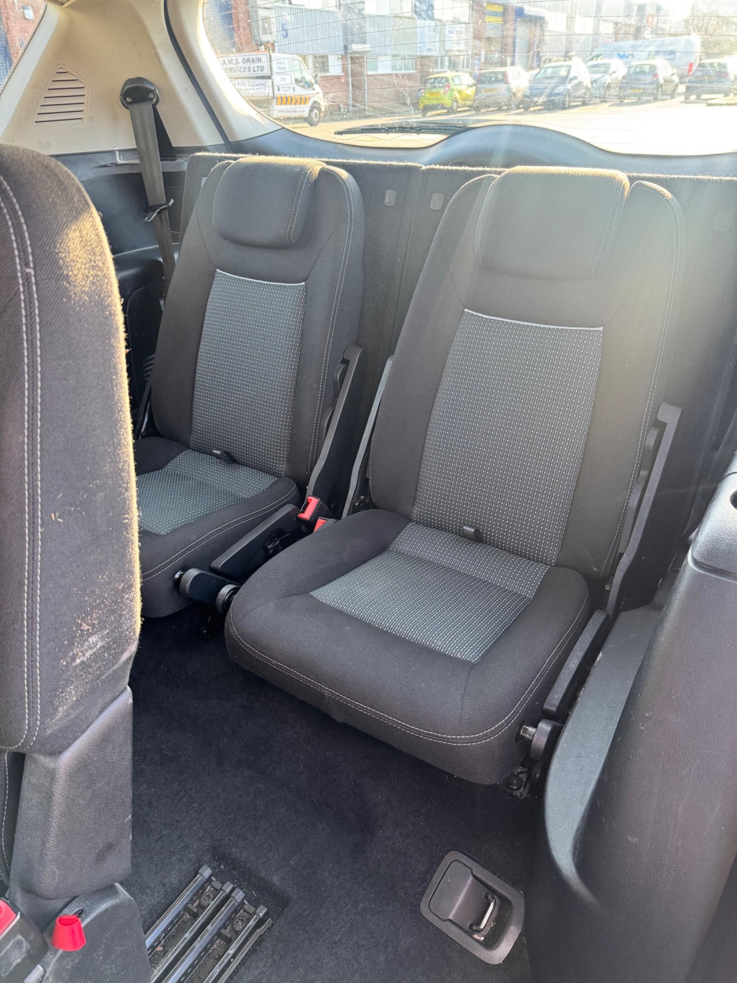 Used Ford S-Max 2013 for sale - 77925529: Photo 27