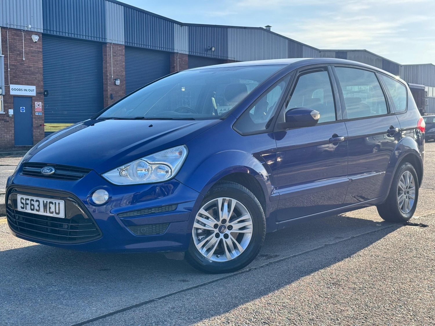 Used Ford S-Max 2013 for sale - 77925529: Photo 7