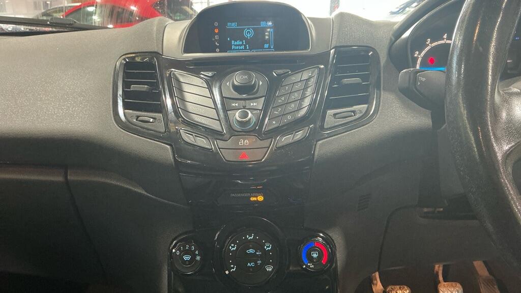 Used Ford Fiesta 2012 for sale - 78047646: Photo 9