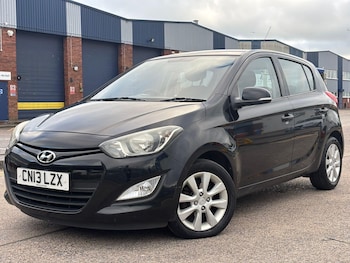 Used Hyundai i20 2013 for sale - 78854643: Photo