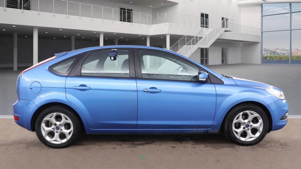 Used Ford Focus 2011 for sale - 77939386: Photo 5