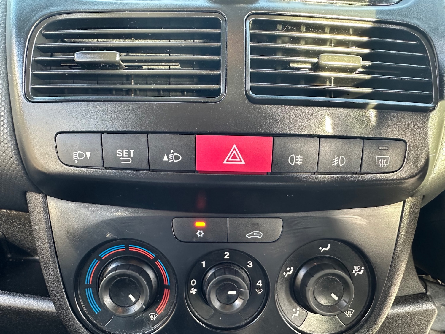 Used Fiat Doblo 2014 for sale - 77060495: Photo 25