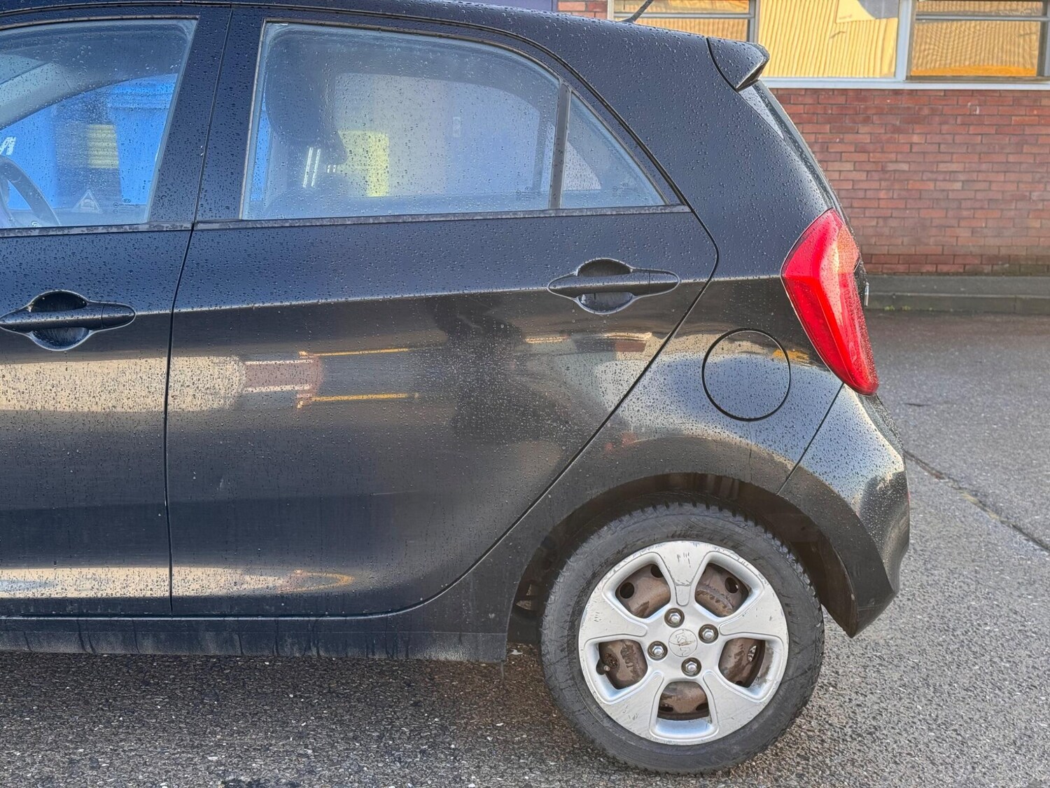 Used Kia Picanto 2011 for sale - 77512272: Photo 34