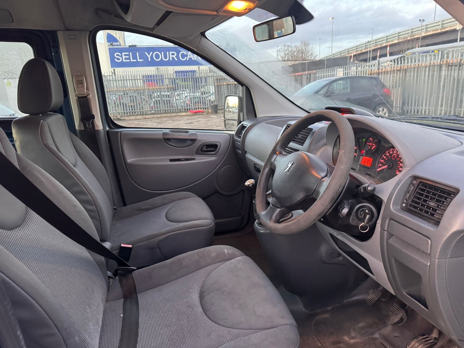 Used Peugeot Expert Tepee 2011 for sale - 77060112: Photo 5