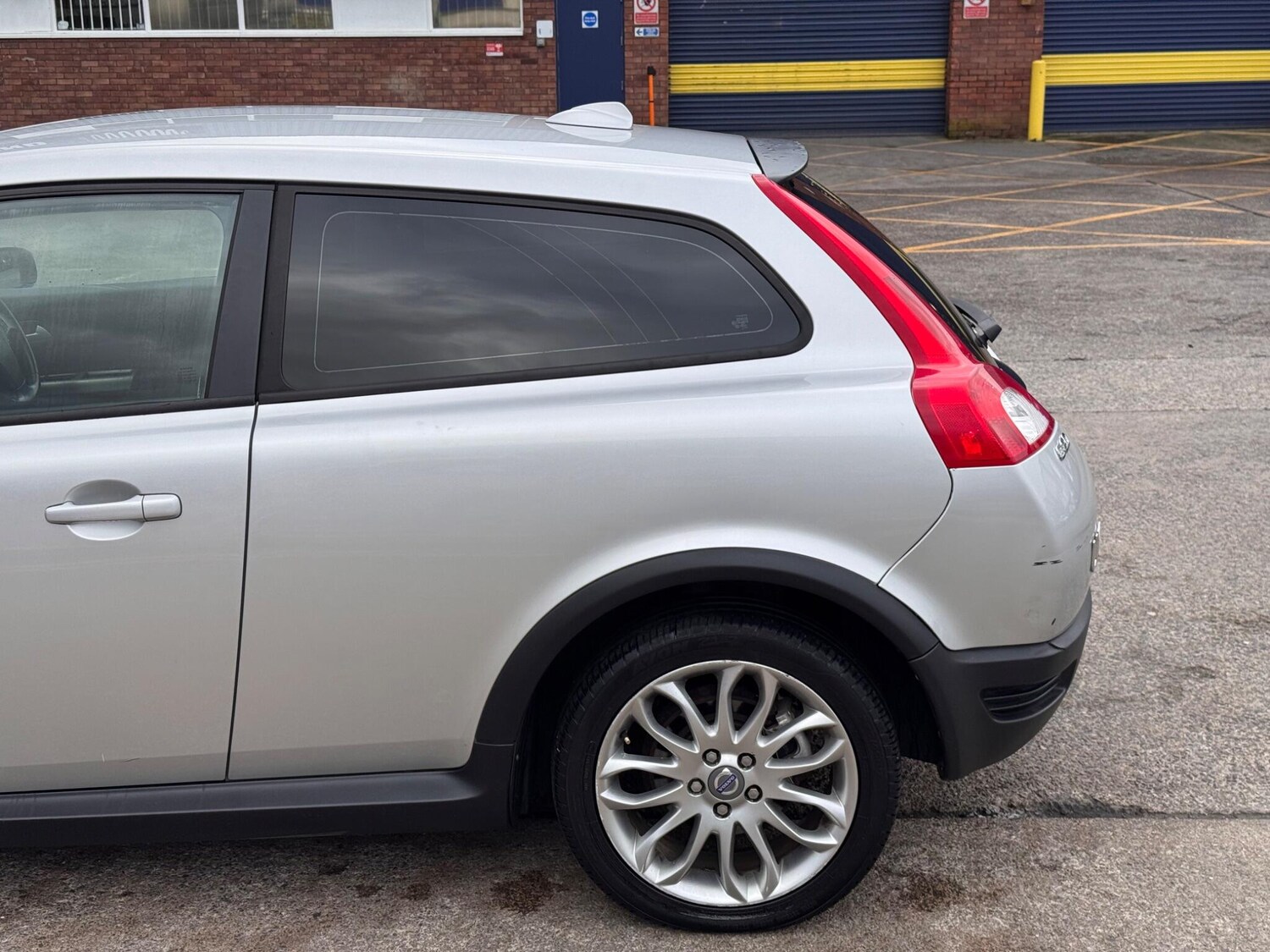 Used Volvo C30 2009 for sale - 77512275: Photo 31