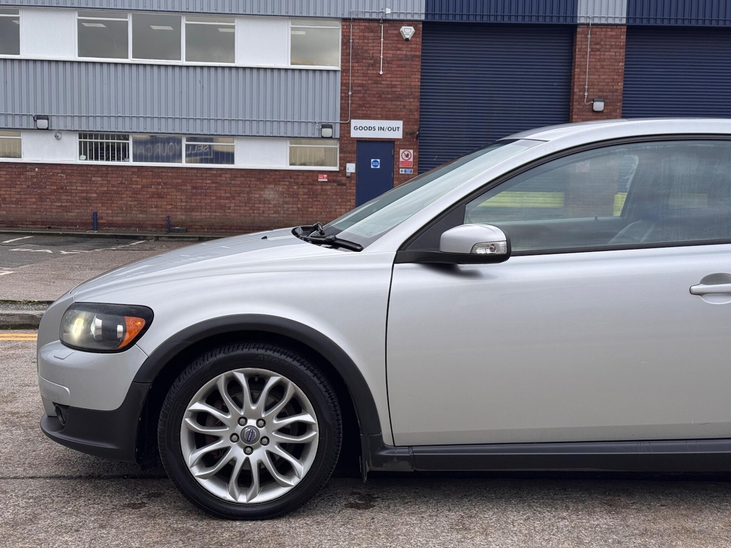 Used Volvo C30 2009 for sale - 77512275: Photo 34