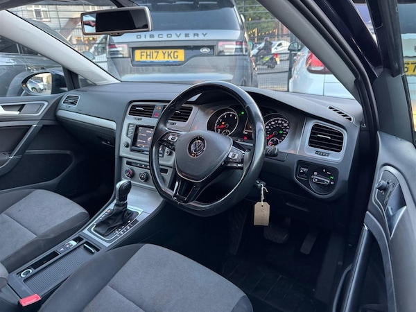 Used Volkswagen Golf 2015 for sale - 76112483: Photo 34