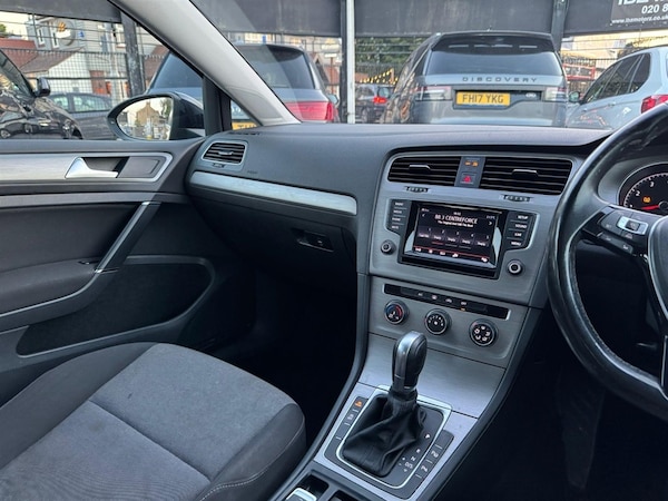Used Volkswagen Golf 2015 for sale - 76112483: Photo 54