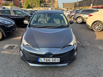 Used Toyota Prius 2016 for sale - 75567028: Photo