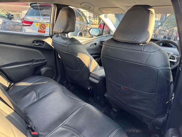 Used Toyota Prius 2016 for sale - 75567028: Photo 41